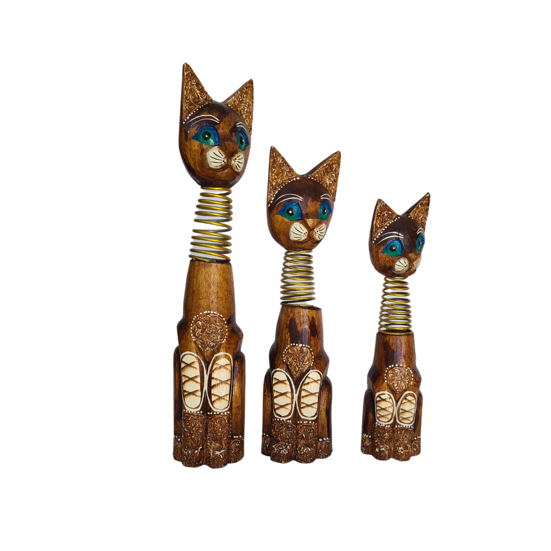 Cat set of 3 sitting natural colours with wire necks