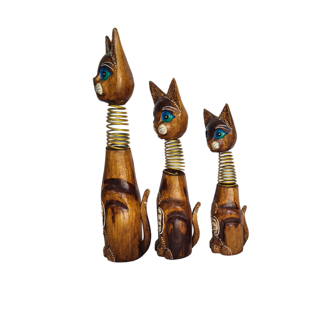 Cat set of 3 sitting natural colours with wire necks